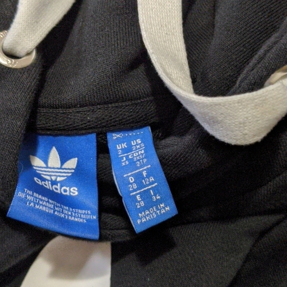 Adidas crop hoodie - Picture 3 of 3